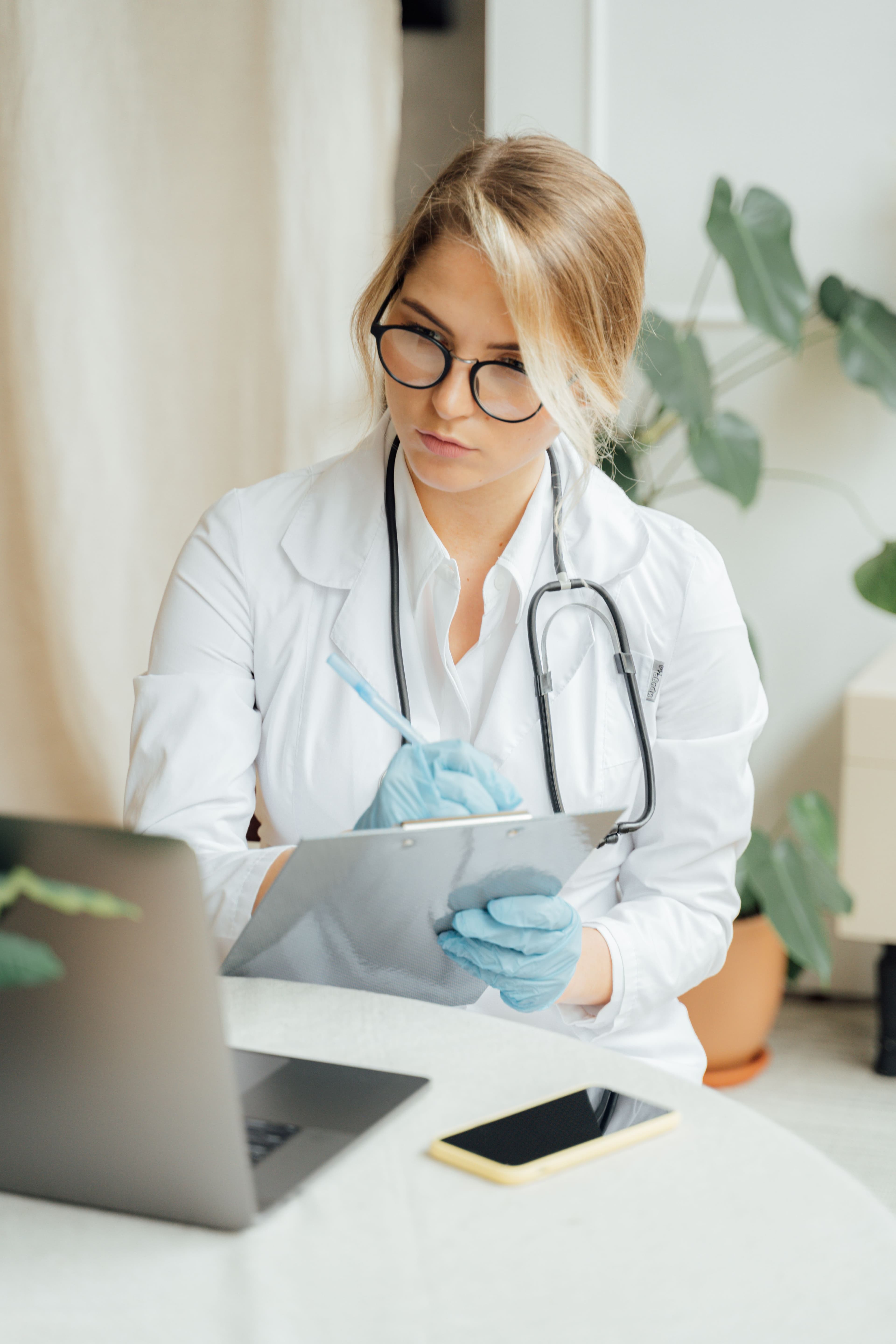 Doctor consulting